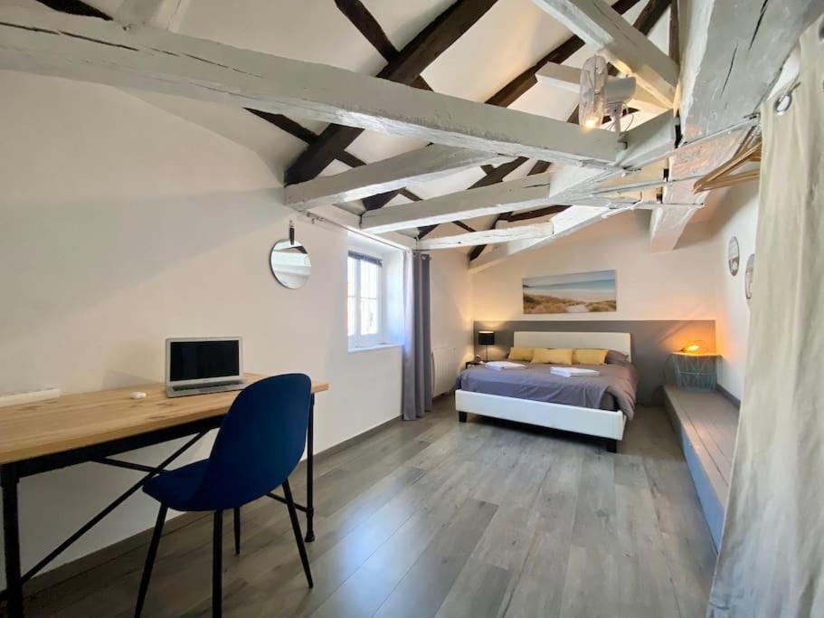 Bel Appartement - 2 Chambres - Proche Du Vieux Marche Ла-Рошель Экстерьер фото